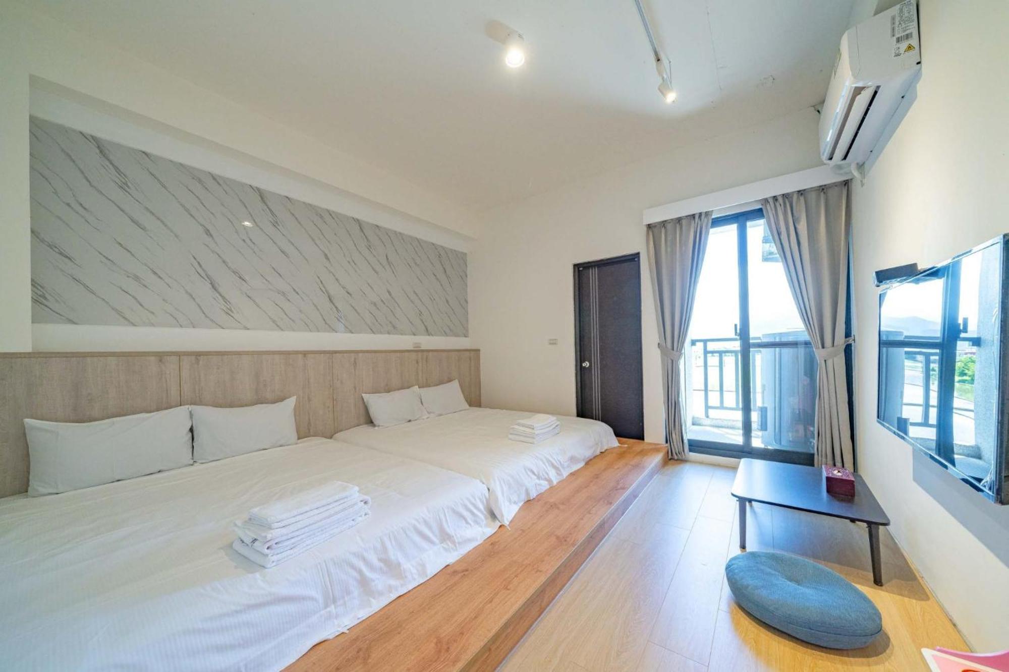 Namek Guesthouse Luodong Exterior photo