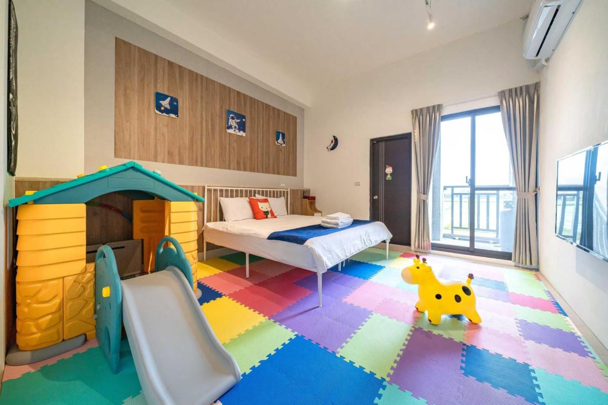 Namek Guesthouse Luodong Exterior photo